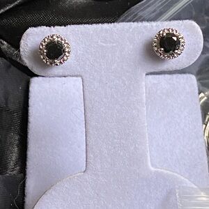 O-11:  Designer ZEI 1.05 ct round black & white diamond halo stud earrings 925